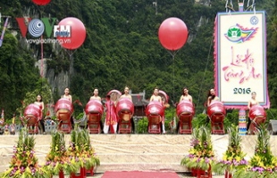 Fête traditionnelle de Tràng An 2016