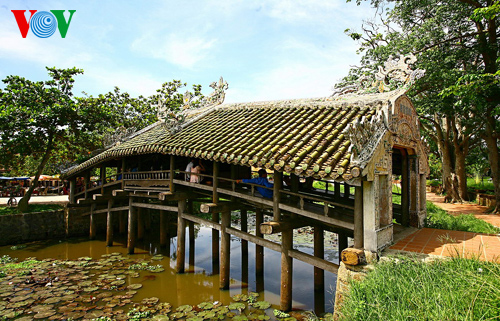 Thanh Toan bridge