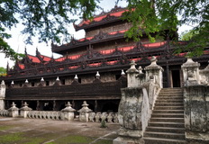 Le monastère Shwenandaw